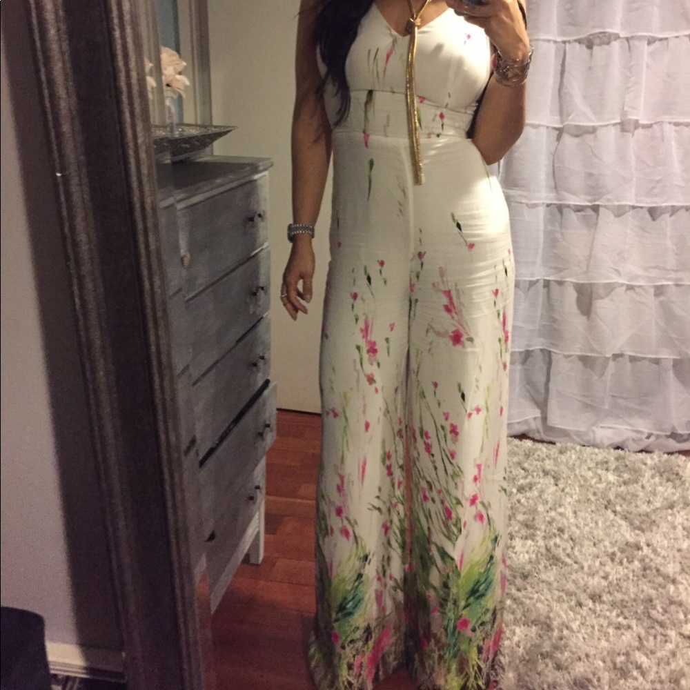 Cute Spring Romper - image 3